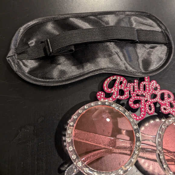 Bride to Be accessories set - Picture 5 of 6
